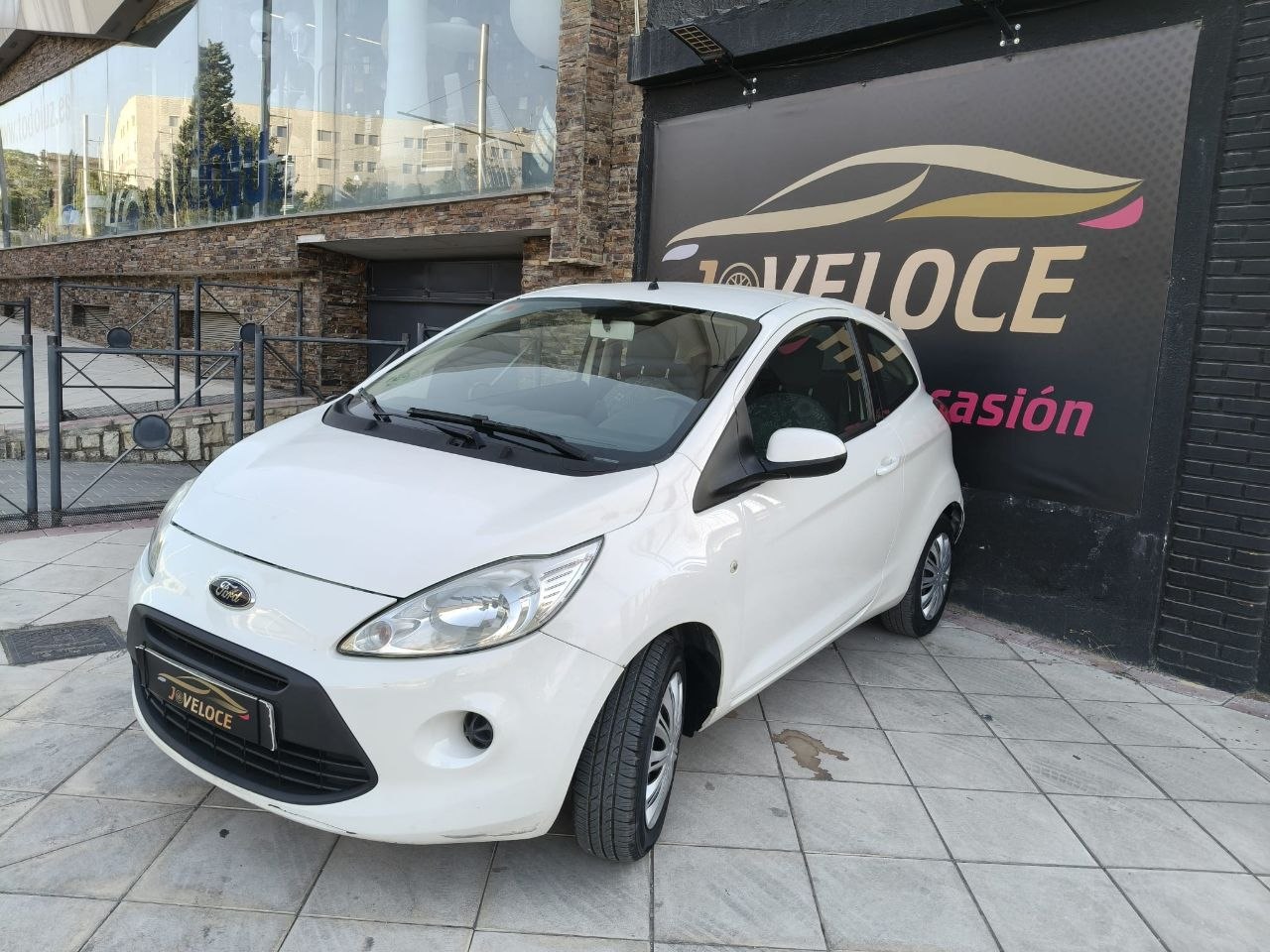 Ford Ka 1.2 2012 - Foto principal de la galería de segunda mano en Jaén