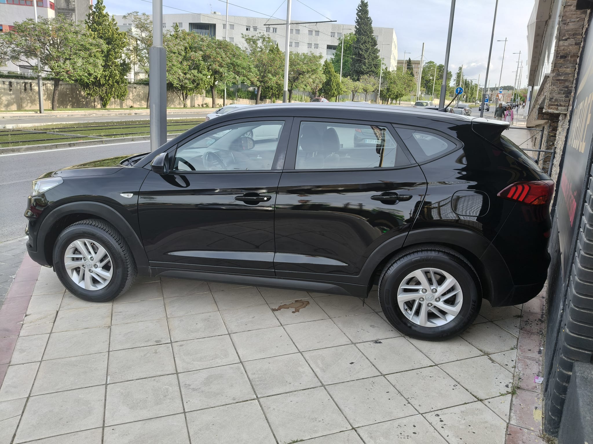 HYUNDAI TUCSON 2021 - Vista 3/4 trasera
