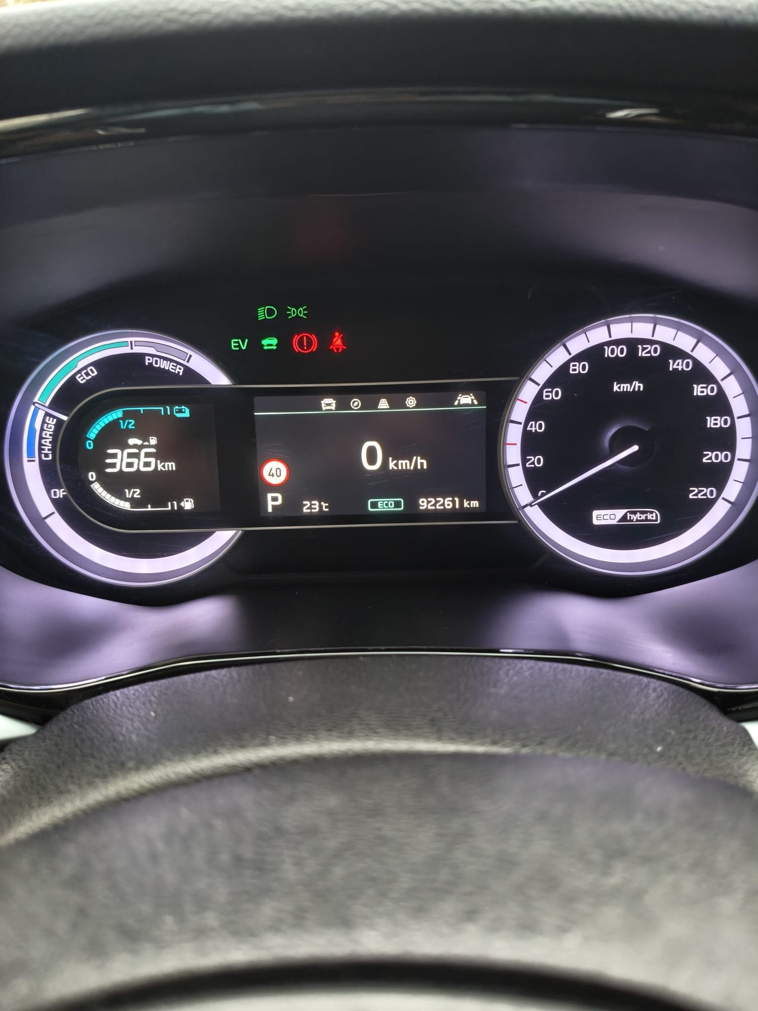 Kia Niro 1.6 HEV 2020 - Panel de control