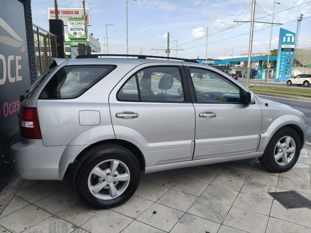 Kia Sorento 2.5 CRDi 2009 - Vista 3/4 frontal