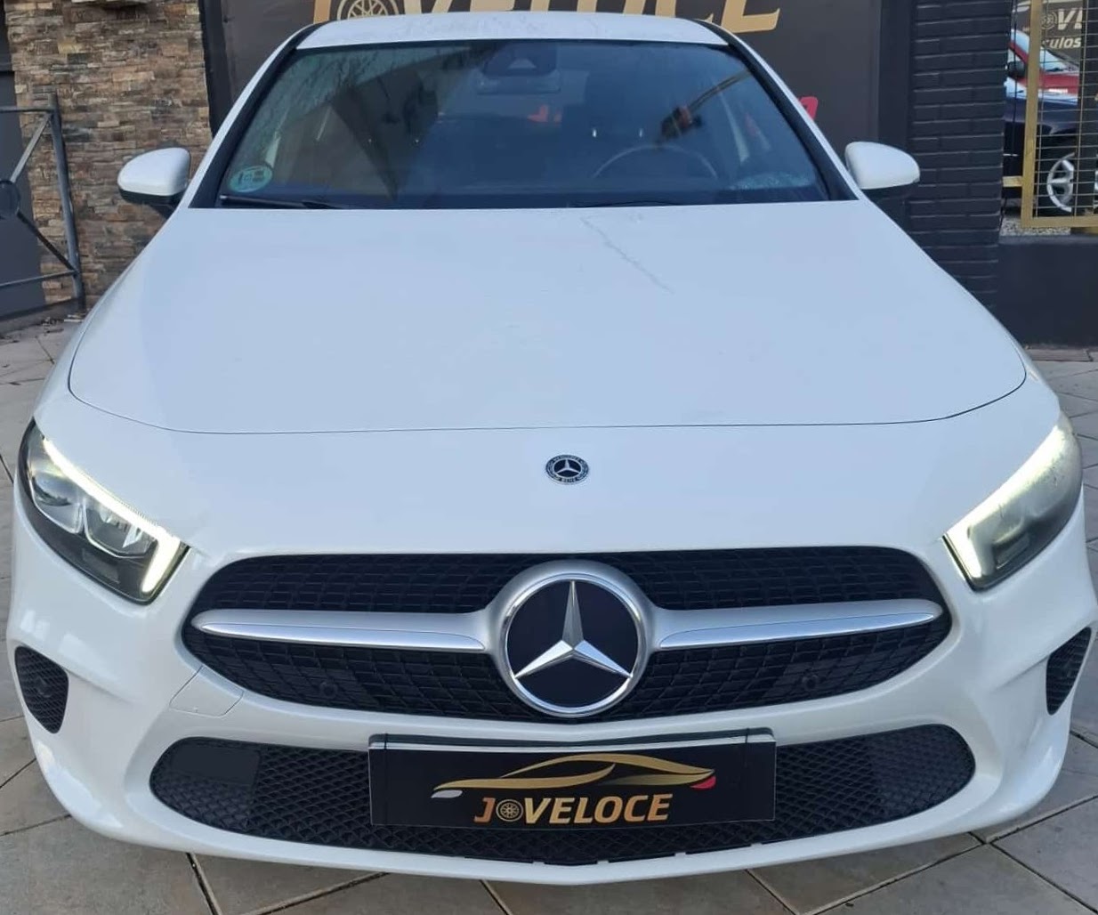 Mercedes Clase A 200d 2019 - Vista frontal