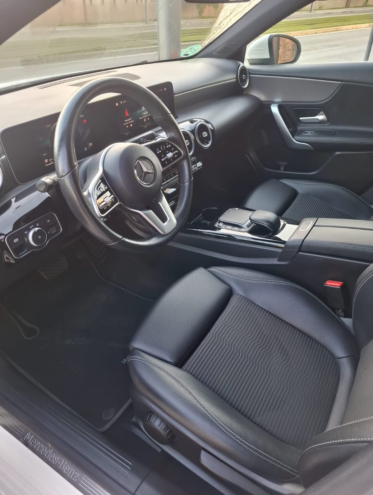 Mercedes Clase A 200d 2019 - Salpicadero