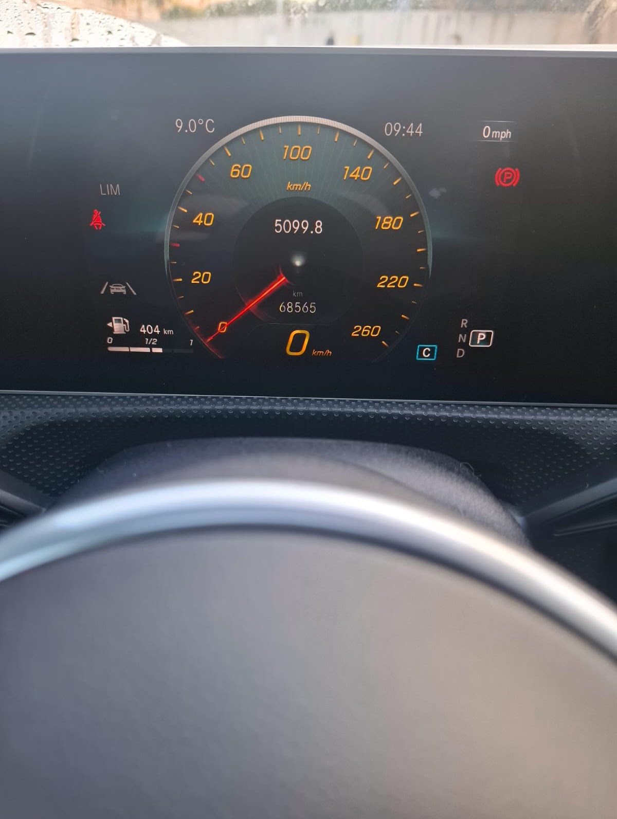 Mercedes Clase A 200d 2019 - Maletero