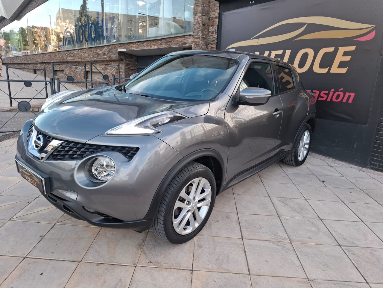Nissan Juke 2017 - Foto principal de la galería de segunda mano en Jaén