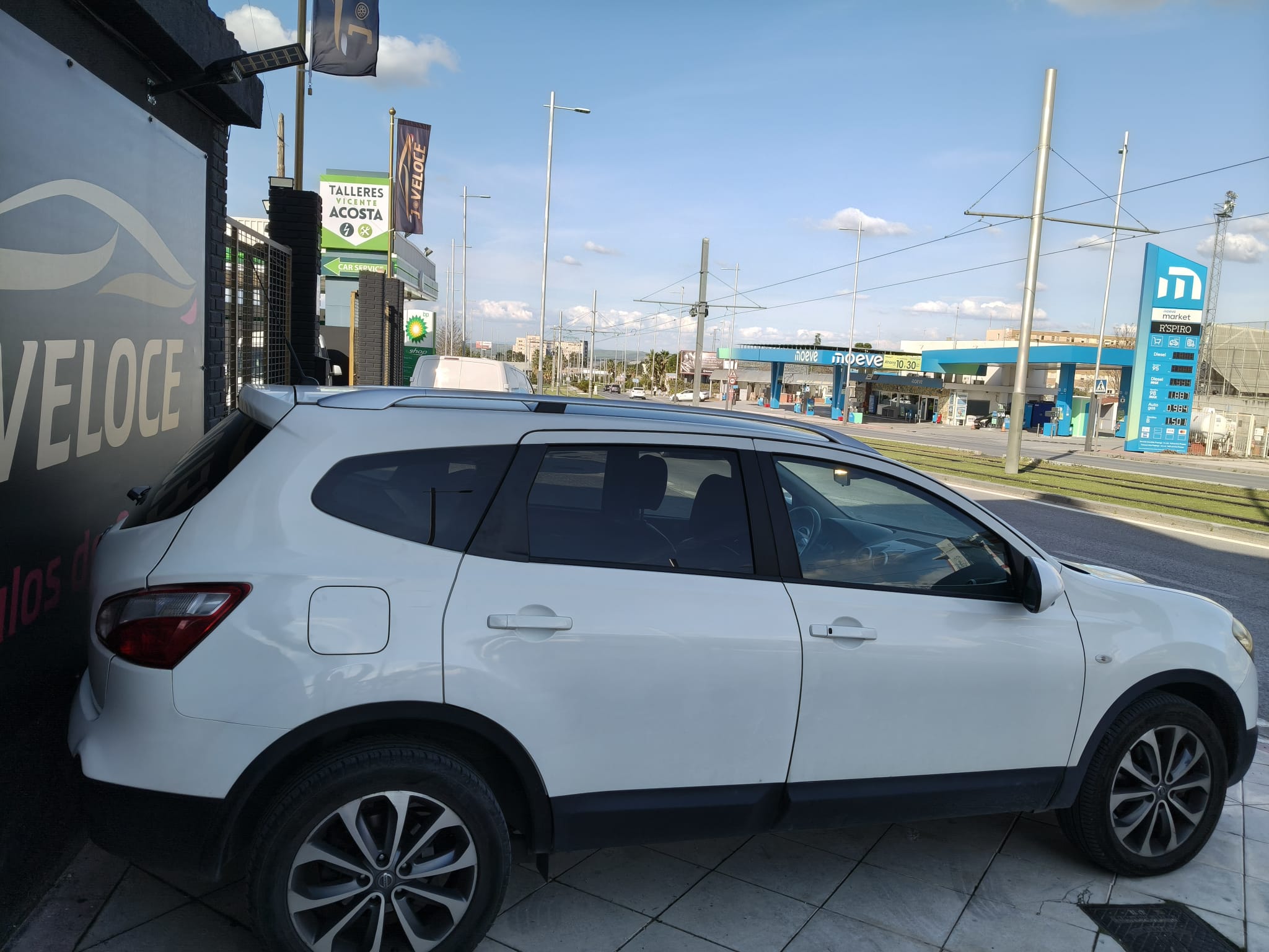 Nissan QASHQAI2 2010 - Vista trasera