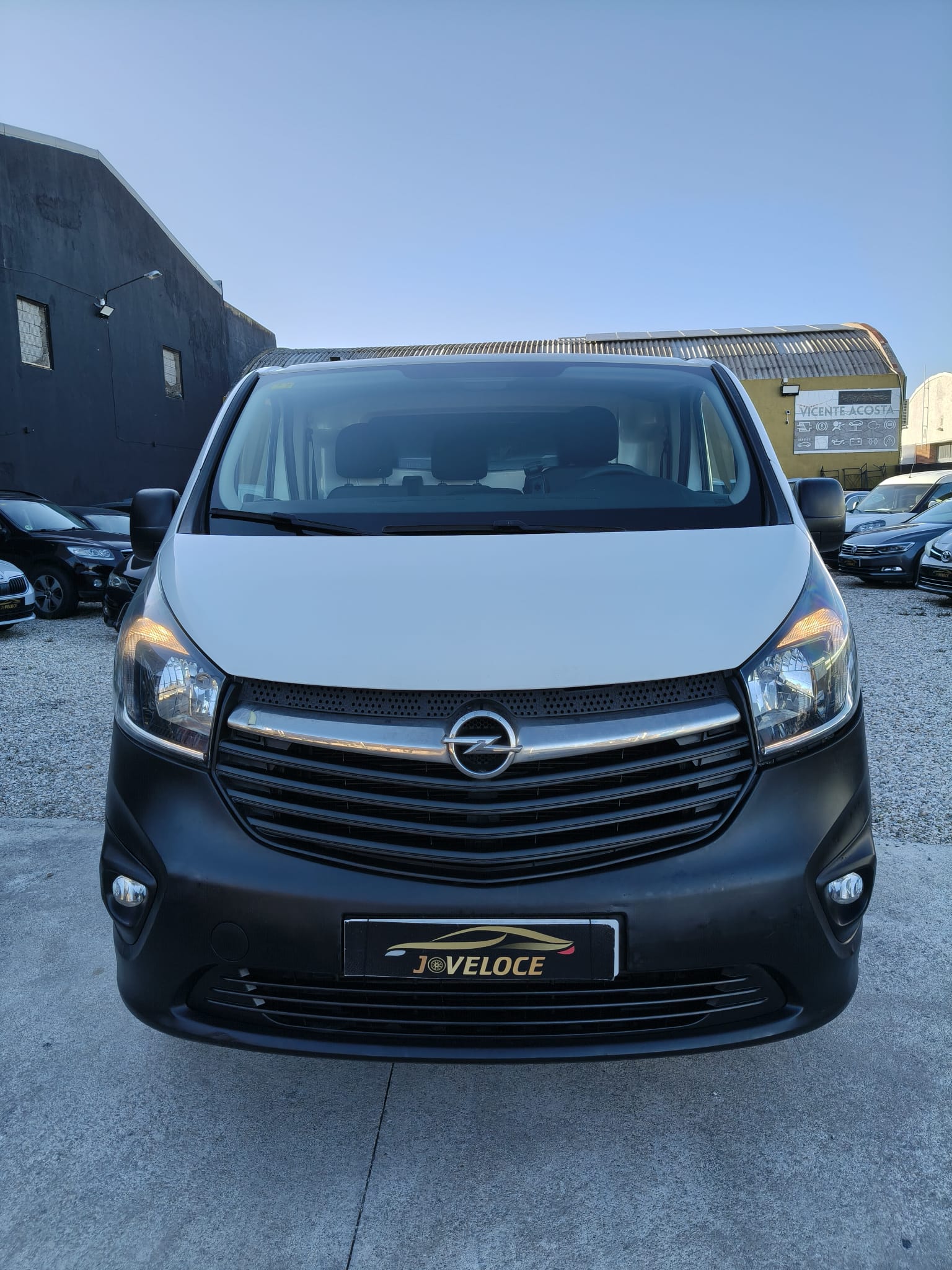 Opel Vivaro 2018 - Vista frontal