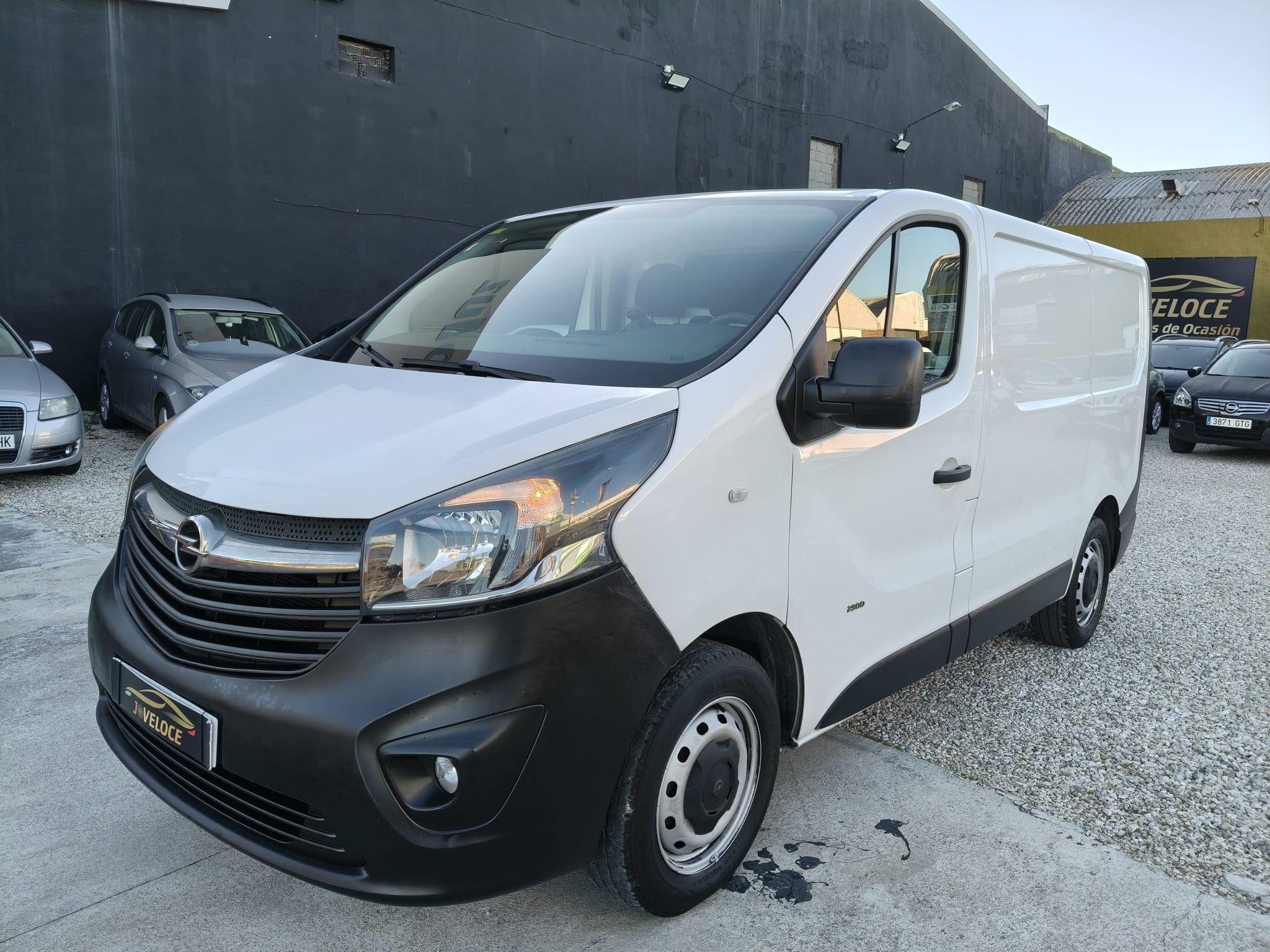 Opel Vivaro 2018 - Vista 3/4 frontal