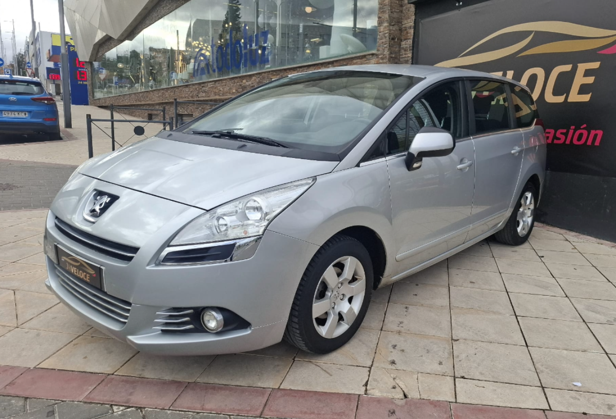 Peugeot 5008 2010 - Foto principal de la galería de segunda mano en Jaén