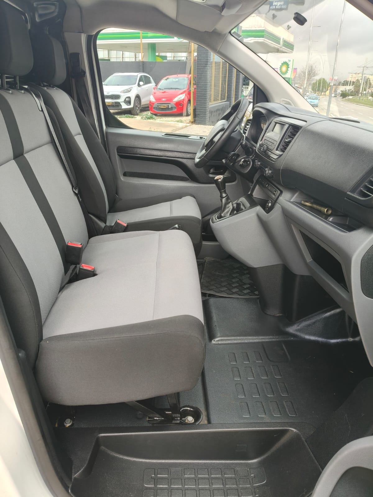 Peugeot Expert 2017 - Panel de control