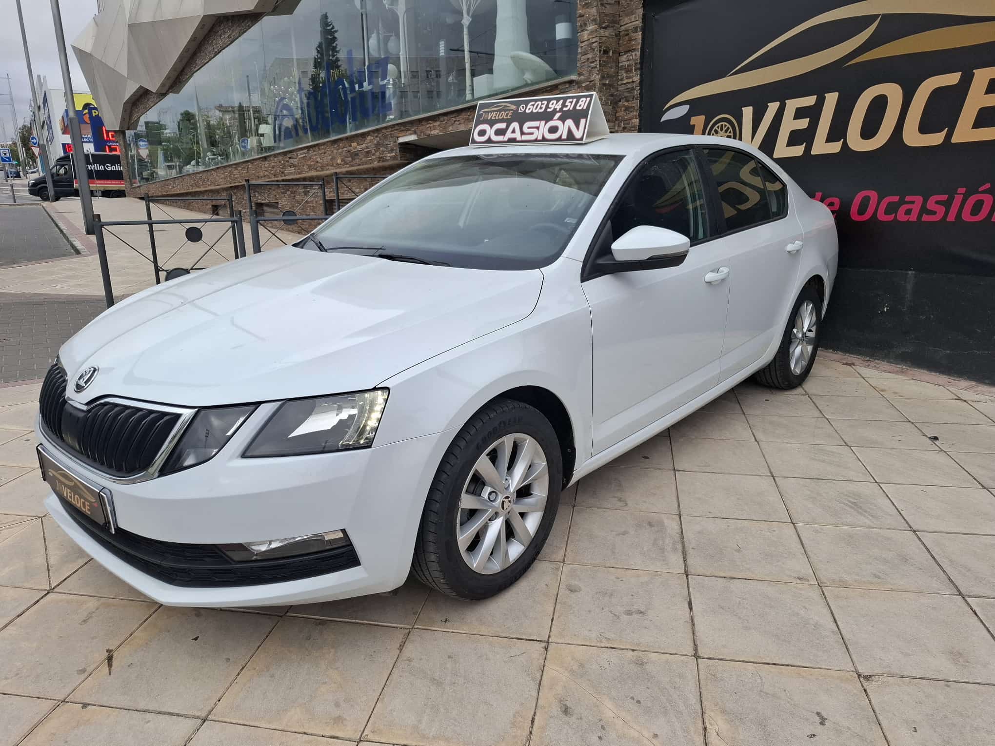 Skoda Octavia 2018 - Foto principal de la galería de segunda mano en Jaén