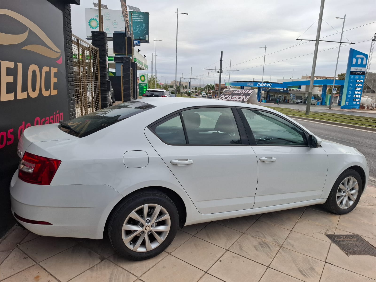 Skoda Octavia 2018 - Vista trasera