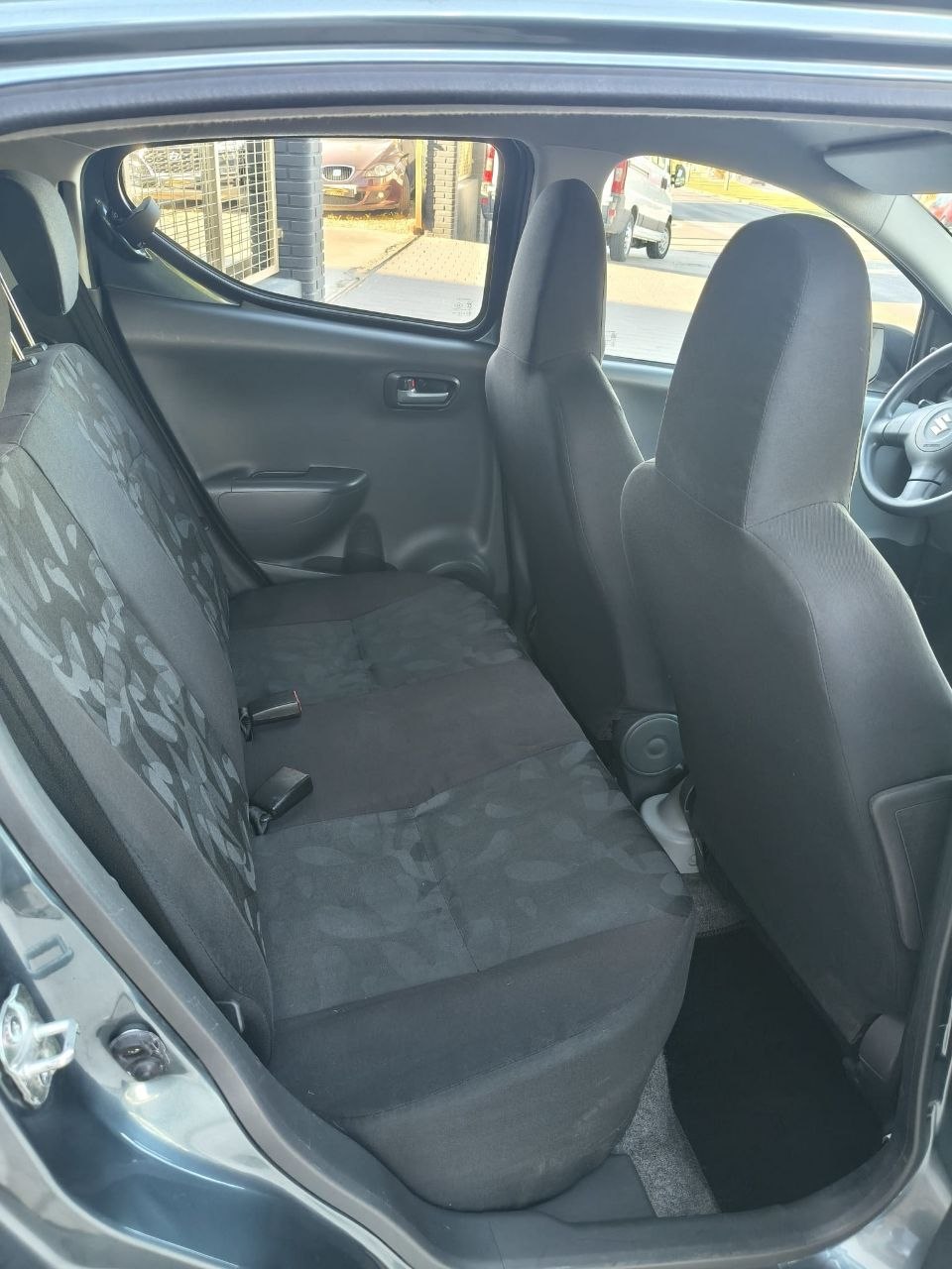 Suzuki Alto 1.0 2009 - Asientos delanteros