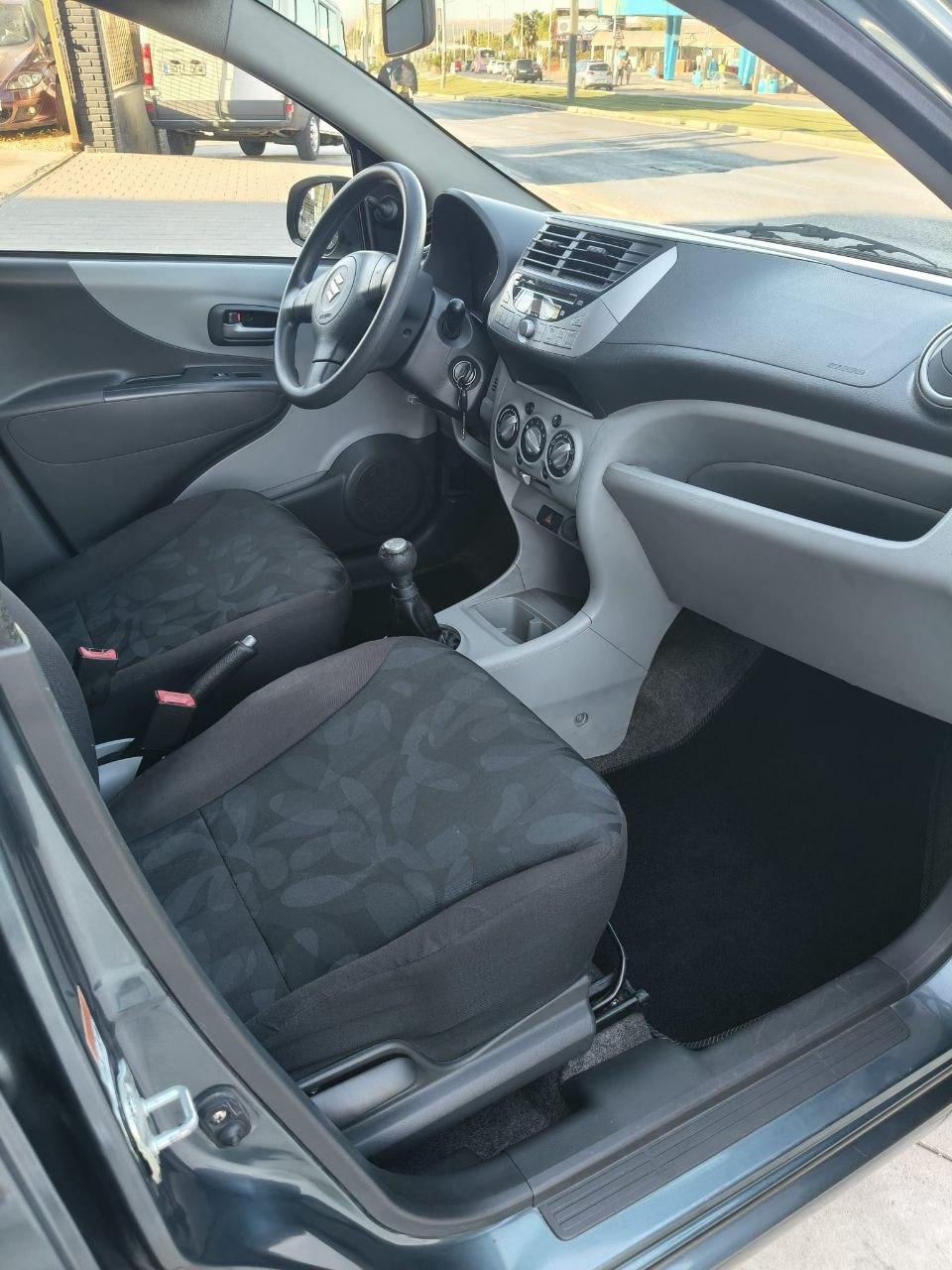 Suzuki Alto 1.0 2009 - Asientos traseros