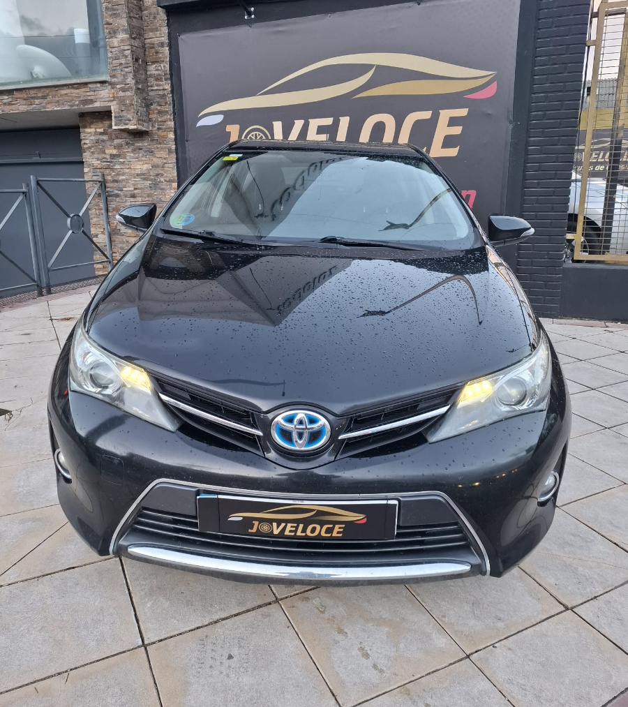 Toyota Auris Hybrid 2014 - Vista frontal
