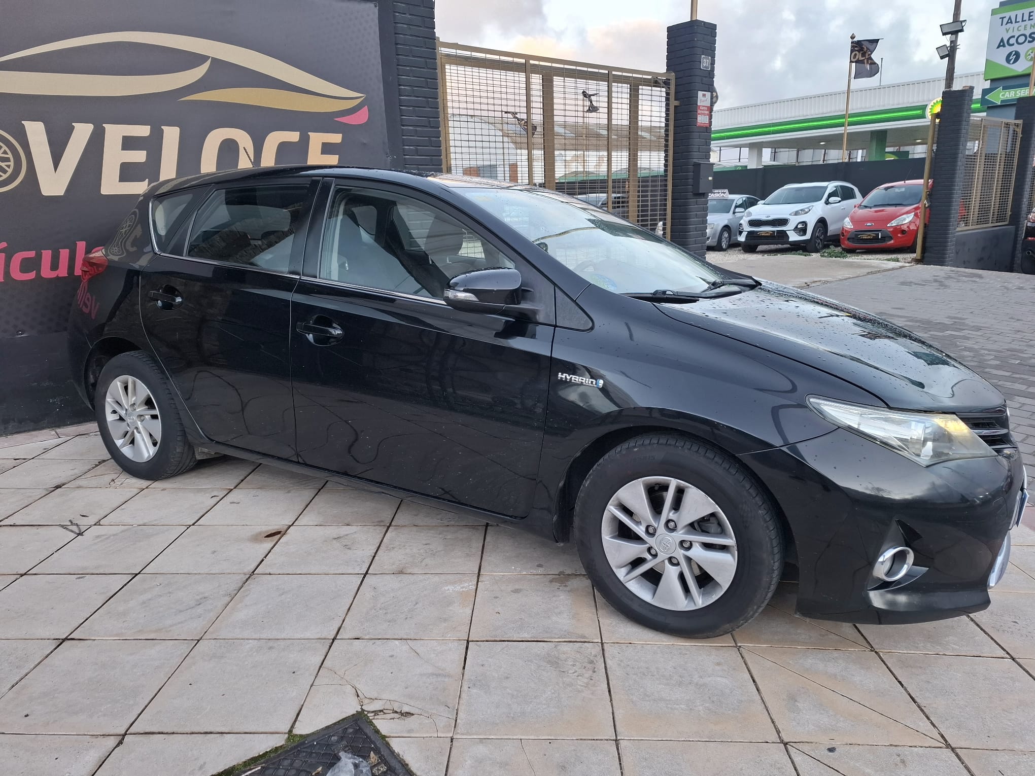 Toyota Auris Hybrid 2014 - Vista 3/4 frontal