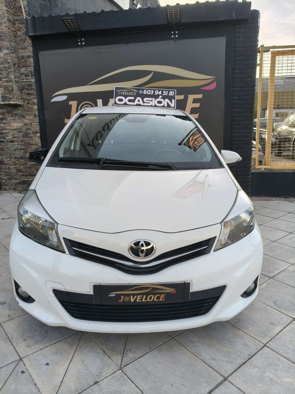 Toyota Yaris 1.4 D-4D 2012 - Vista frontal