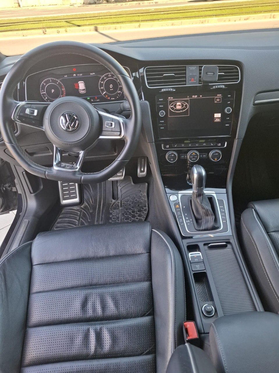 Volkswagen Golf GTD 2.0 TDI 2017 - Salpicadero