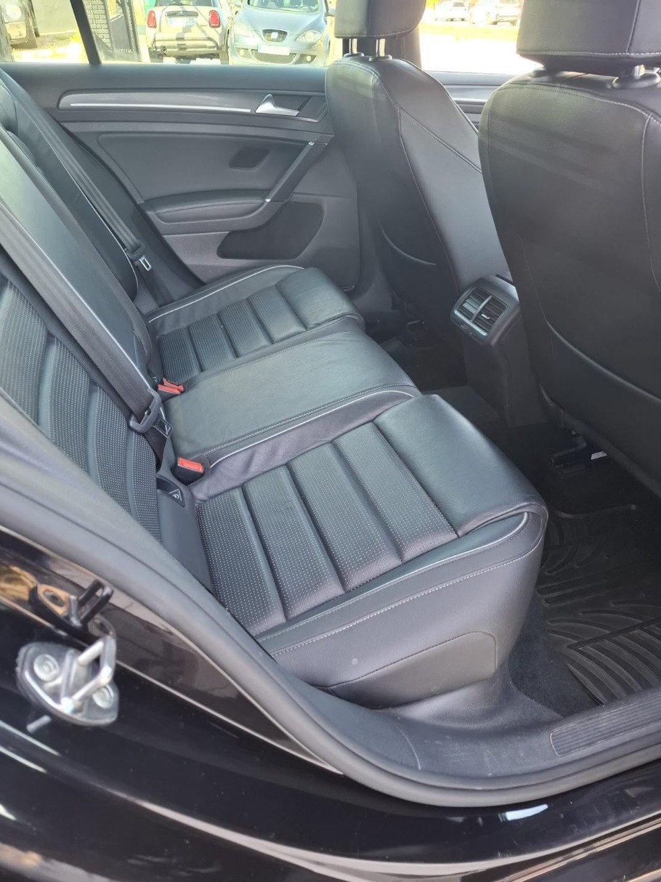 Volkswagen Golf GTD 2.0 TDI 2017 - Maletero