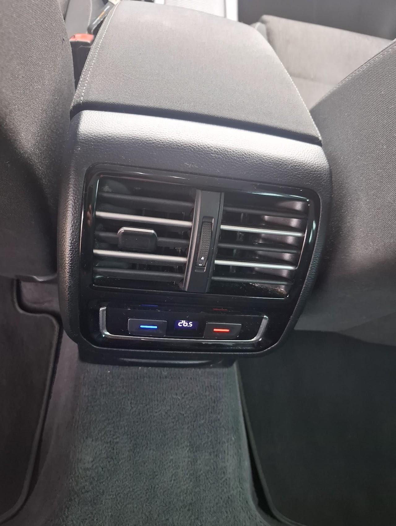 Volkswagen Passat Variant 2015 - Maletero