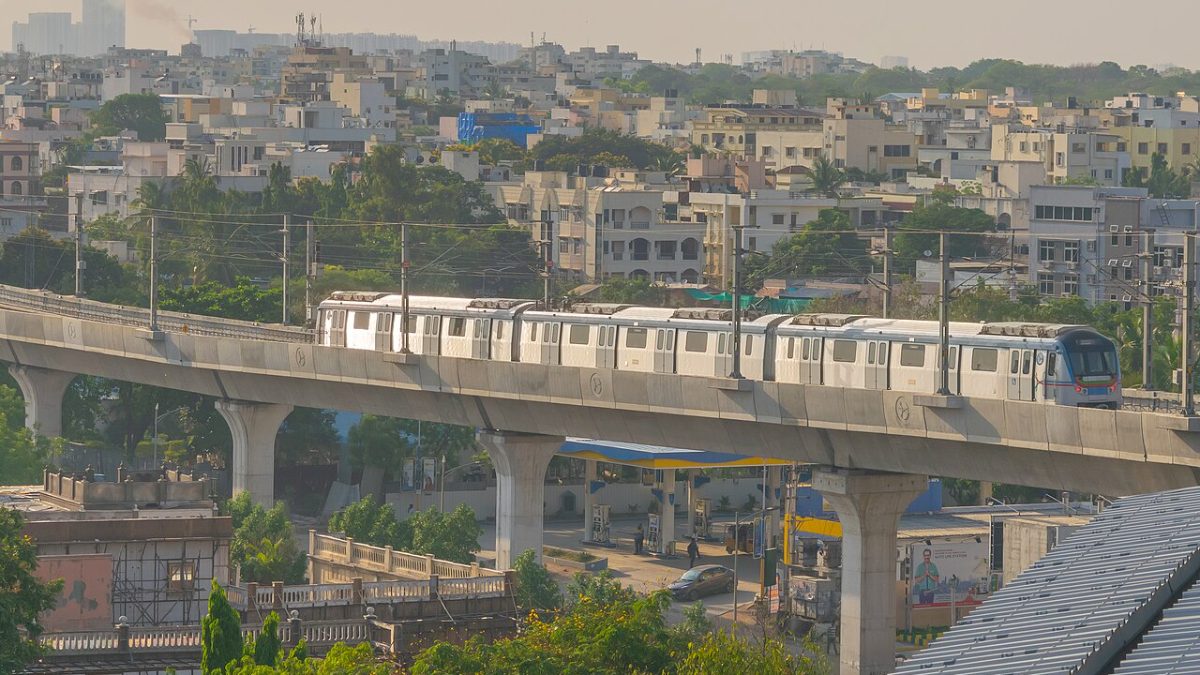 హైదరాబాద్‌లో మెట్రో, ఆర్టీసీ బస్సులకు ఒకే పాస్ - రోజుకు రూ.400, నెలకు రూ.8,500