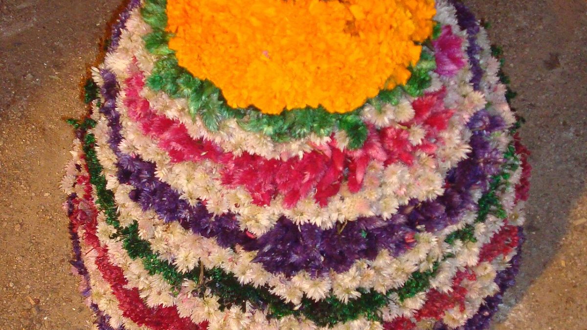 తెలంగాణ పాఠశాలలకు అక్టోబర్ 10 నుంచి 22 వరకు దసరా సెలవులు