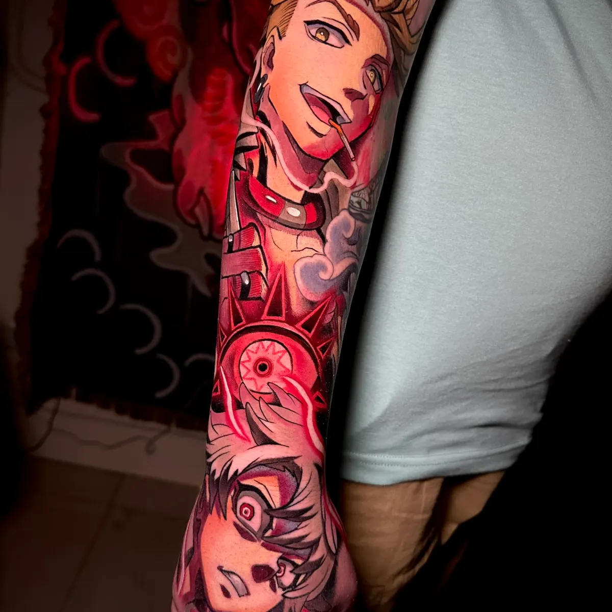 tatuaje Chainsaw Man, tatuaje Denji, tatuaje Makima, tattoo anime a color, tatuaje manga, tatuaje en brazo, tattoo otaku, tatuaje Chainsaw Man a color.