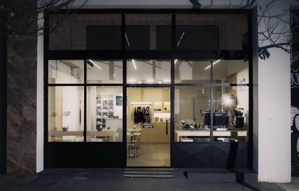 NOTTHESAMO Café