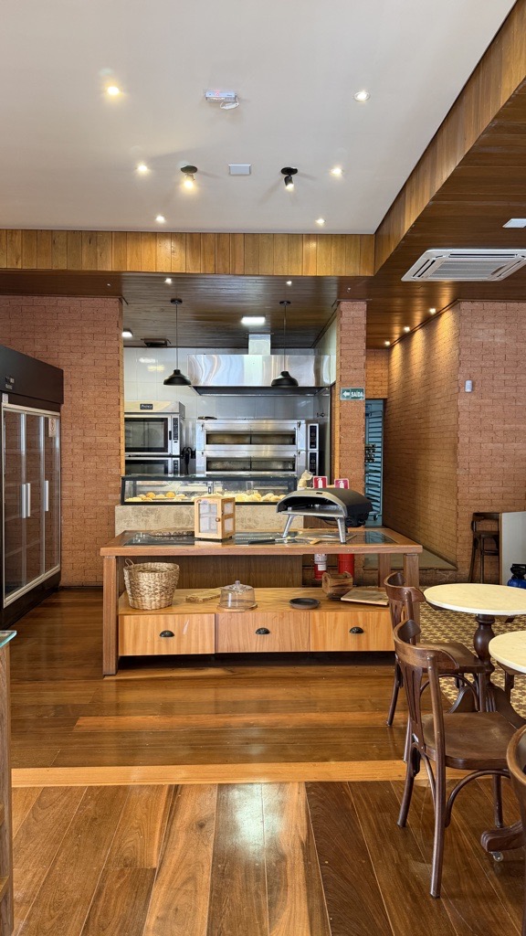 Tria Café