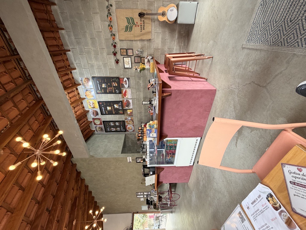 ViLaVi Café Bistrô