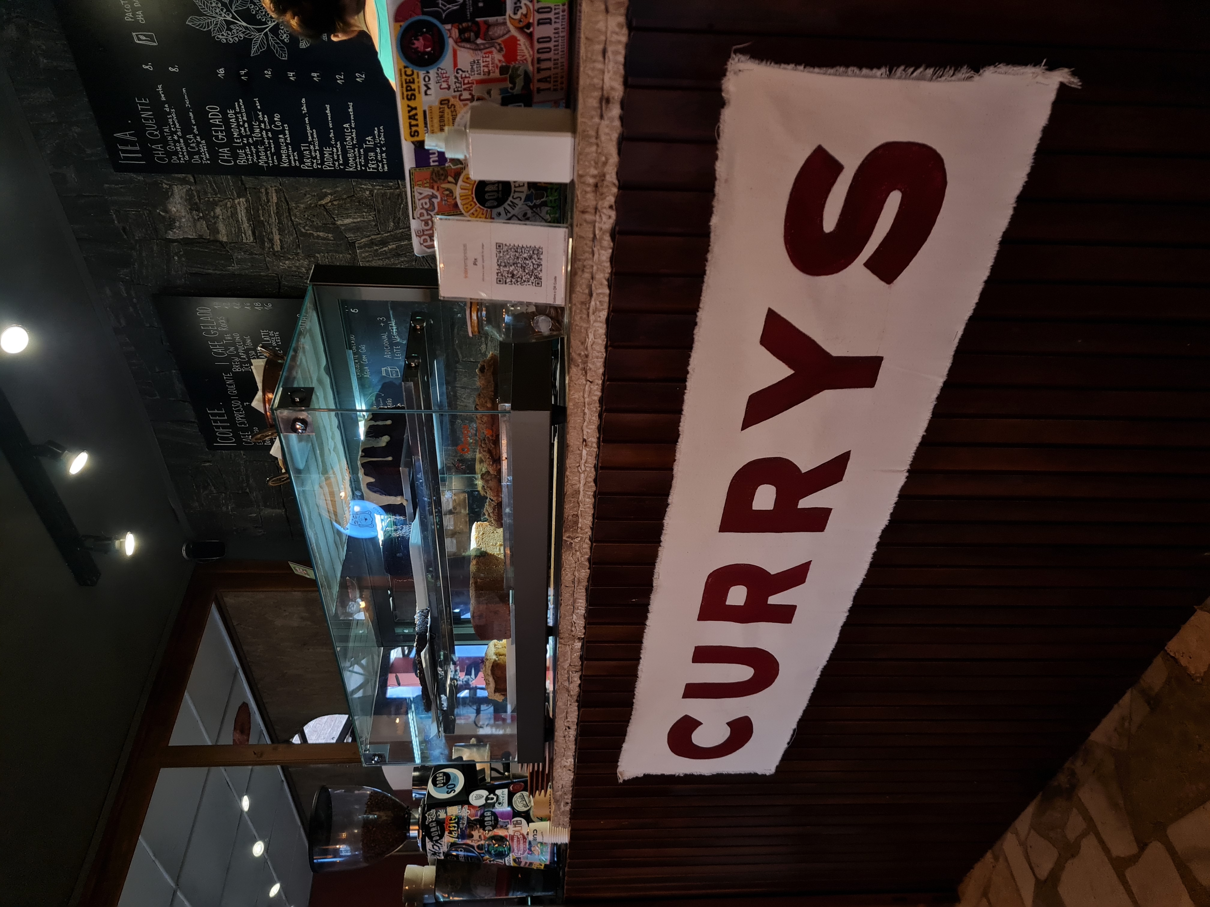 Currys Coffee & Cakes