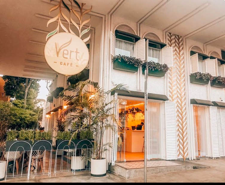 Vert Café