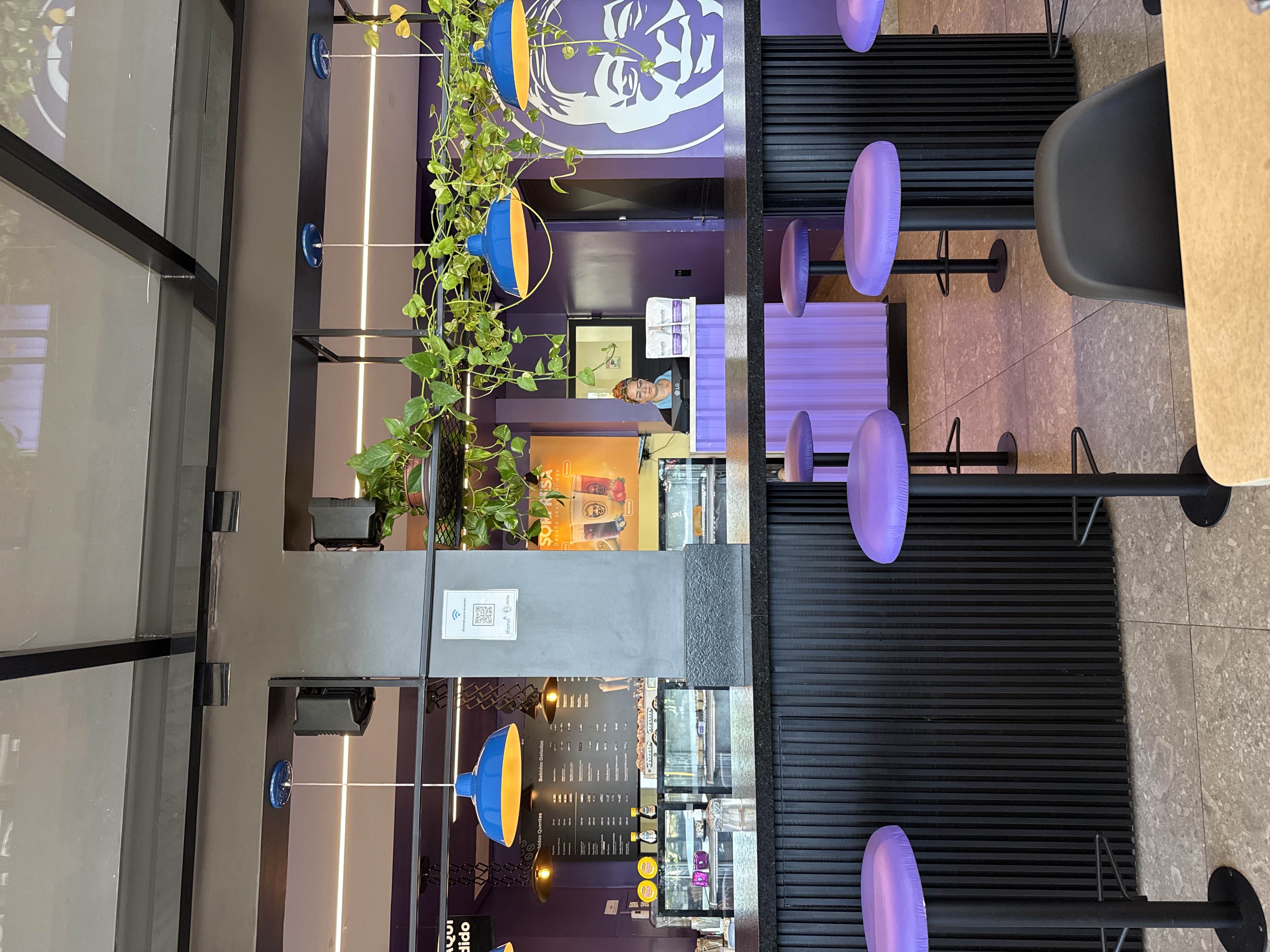 Cafeteria Damo
