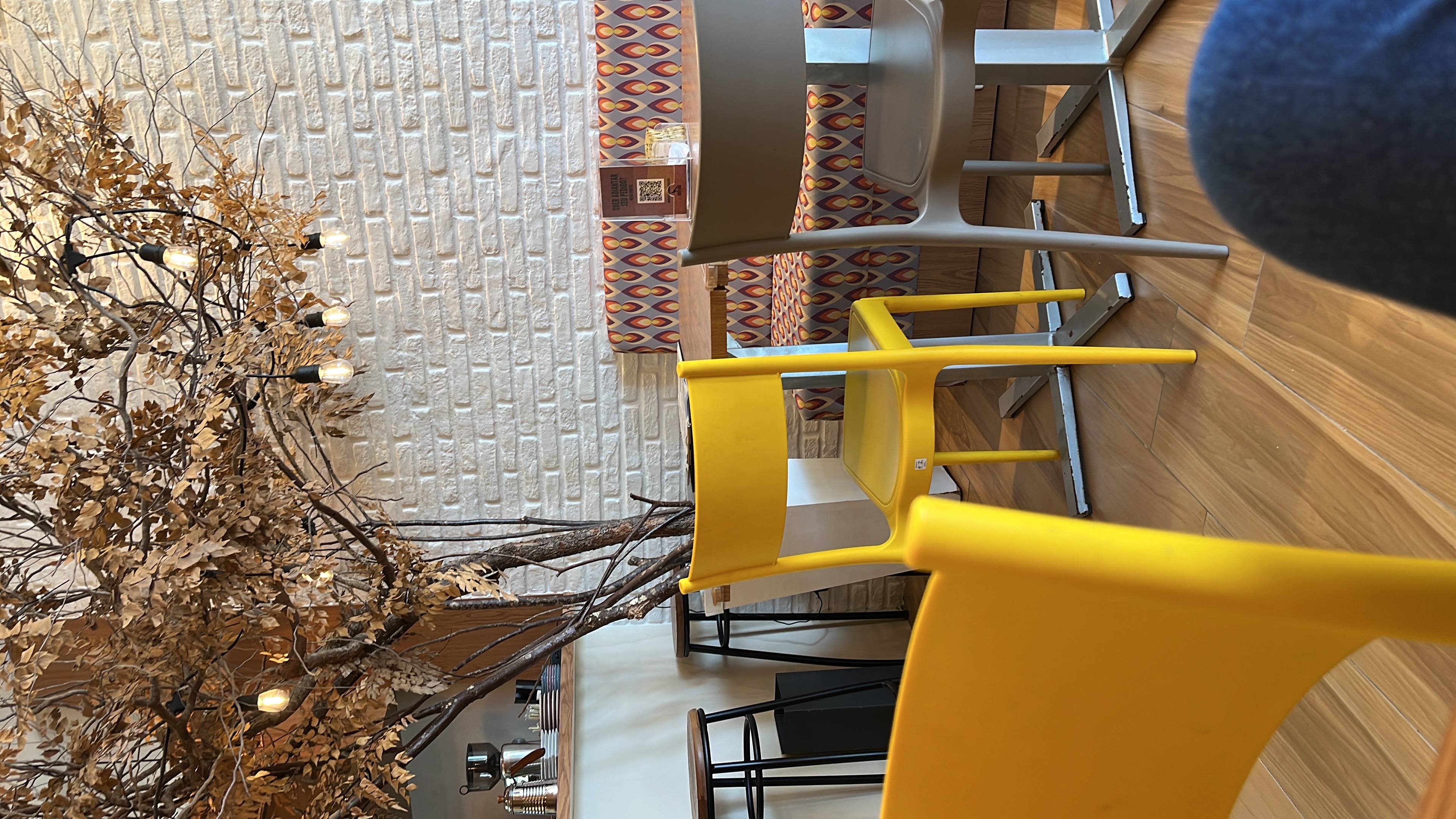 Boutique cafe 
