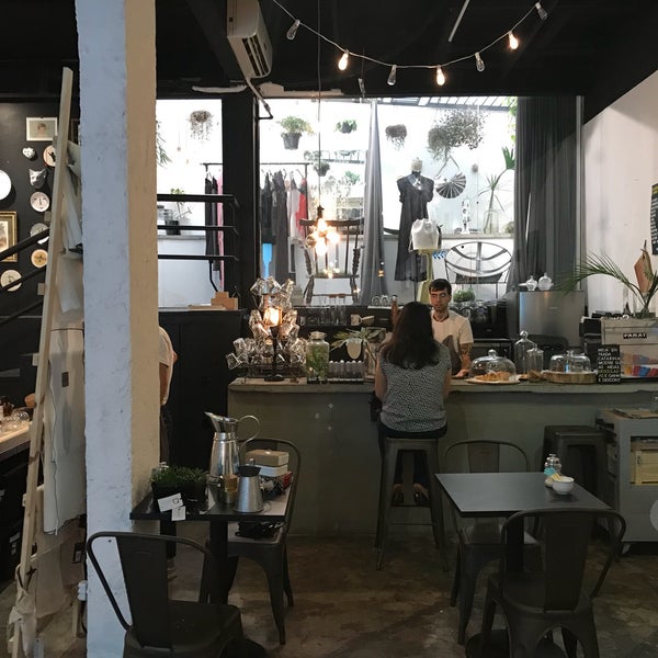 Catarina Coffee and Love