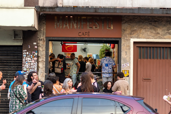 Manifesto Café