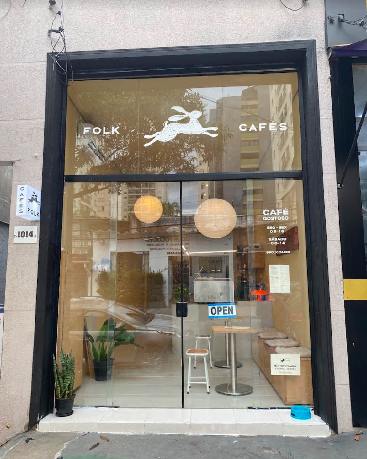 Folk Cafés