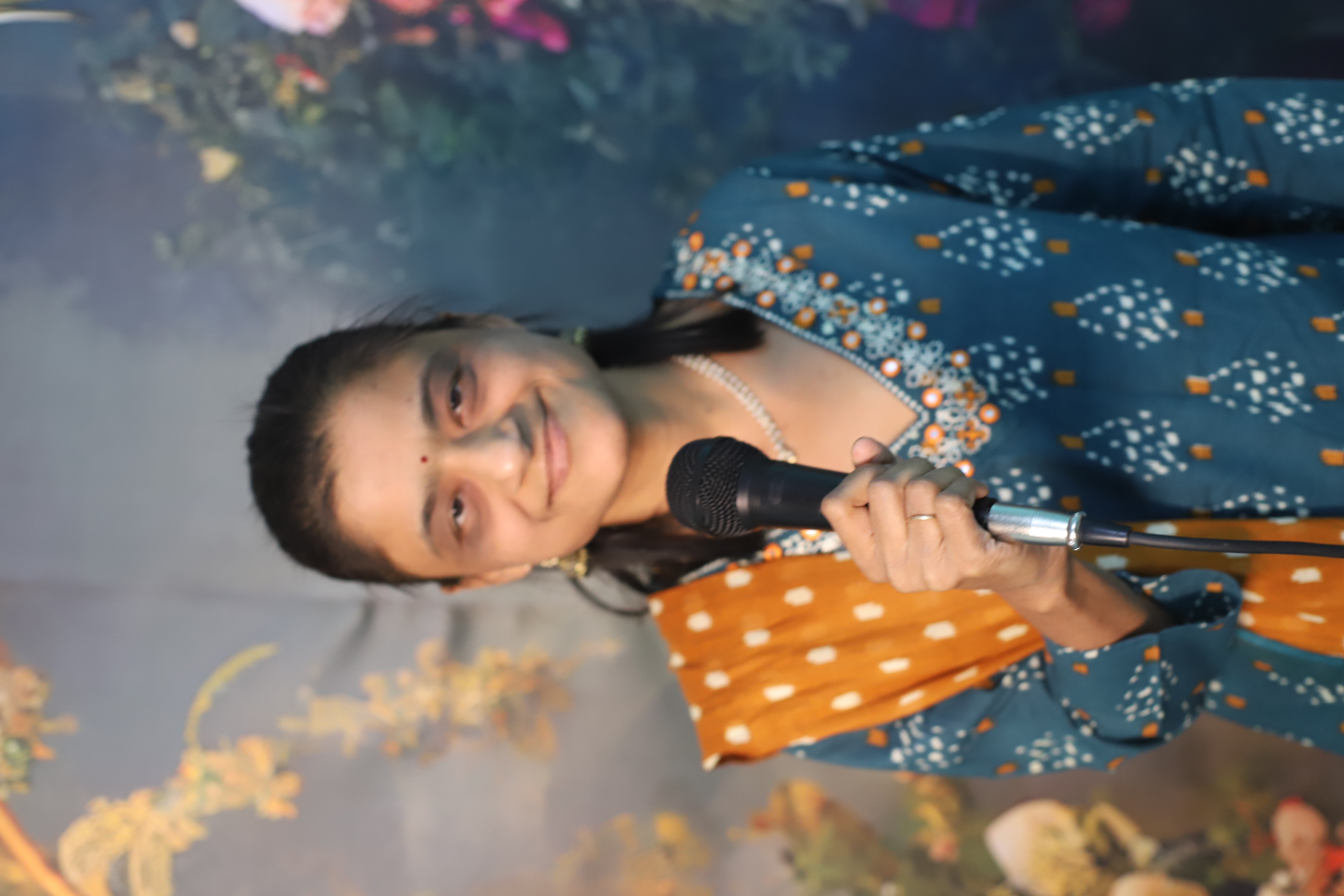 dhanashri kaje Content Creator artist profile photo on Kalamanch.art