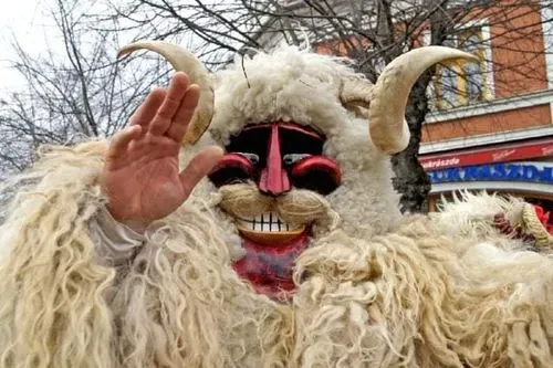 BUSÓJÁRÁS MOHÁCSON 3