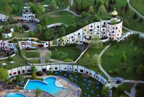 ÉLMÉNYEK A MEDVE-SZURDOKBAN, GRAZBAN ÉS HUNDERTWASSER FÜRDŐBEN (1 ÉJSZAKA SZÁLLÁSSAL) 3