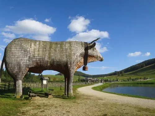 ÉLMÉNYEK A MEDVE-SZURDOKBAN, GRAZBAN ÉS HUNDERTWASSER FÜRDŐBEN (1 ÉJSZAKA SZÁLLÁSSAL) 4