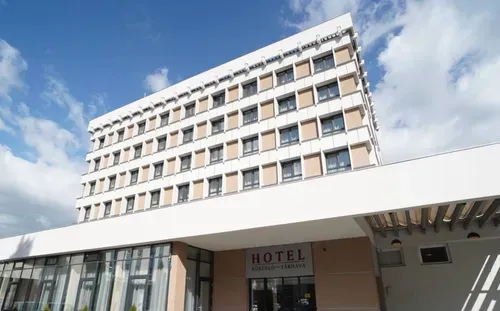 SZILVESZTER ERDÉLYBEN GÁLAVACSORÁVAL 2