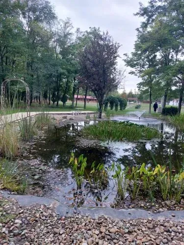 ESZEM ISZOM, DINOM DÁNOM A TAMÁS TANYÁN! ELŐTTE A KECSKEMÉTI FÜRDŐBEN LAZULÁS, FÜRDŐZÉS 1
