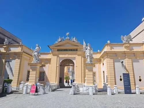 MYRA-VÍZESÉS
ÉS A MELKI APÁTSÁG 1