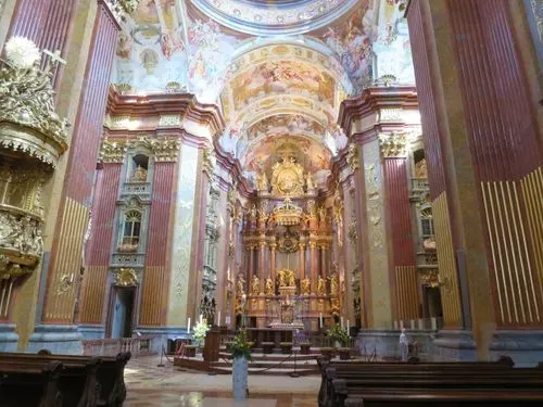 MYRA-VÍZESÉS
ÉS A MELKI APÁTSÁG 3