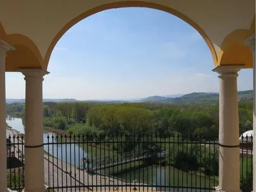 MYRA-VÍZESÉS
ÉS A MELKI APÁTSÁG 5