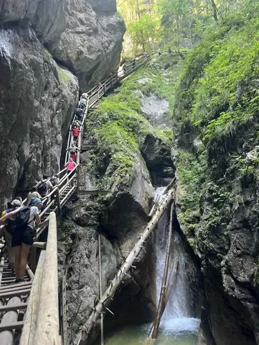 ÉLMÉNYEK A MEDVE-SZURDOKBAN 6