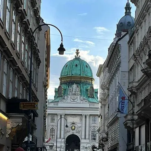 BÉCS – HOFBURG 1