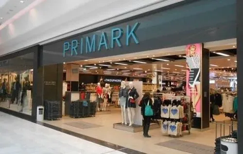 SHOPPING CITY SÜD - PRIMARK
(EGÉSZ NAPOS VÁSÁRLÁSI LEHETŐSÉG) 2