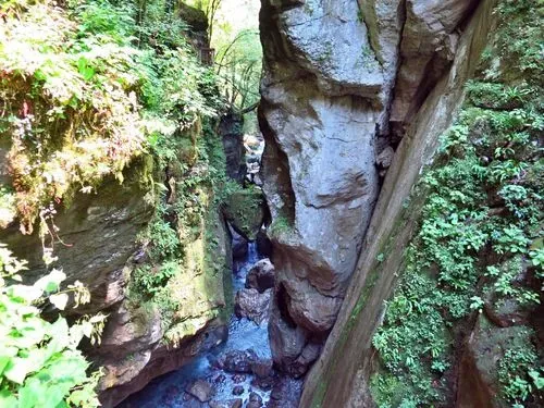 TOLMIN SZURDOK és SKOFJA LOKA 4