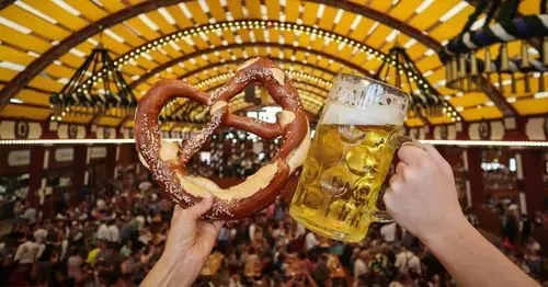 Utazás kép BÉCS HABZÓ OLDALA - SÖRÉLMÉNYEK ÉS FESZTIVÁLHANGULAT